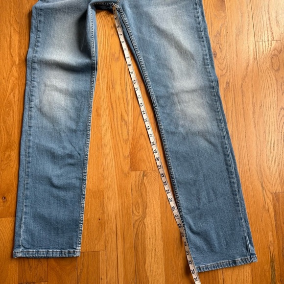 Levi's 514 Light Blue Men's Straight Jeans Size 33X34 - Picture 2 of 7